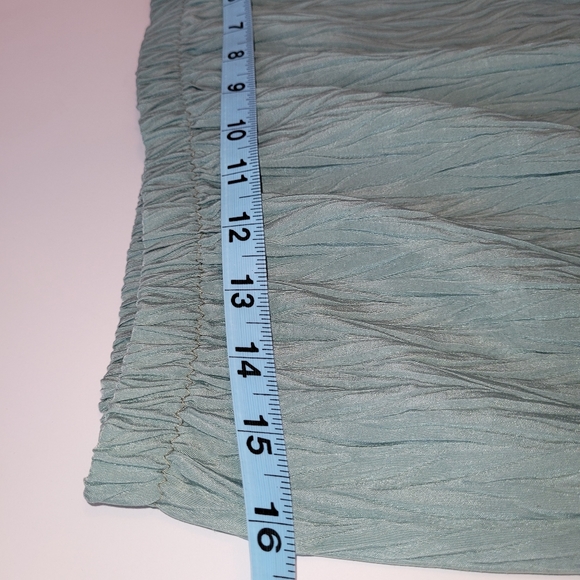 3 piece Skirt set - Picture 9 of 15